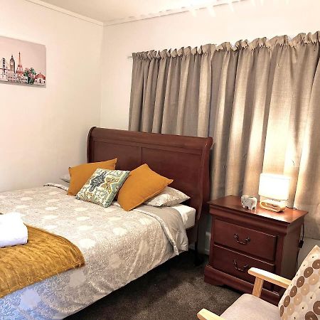 Adorable 2 Bedroom Unit Walk To Town Rotorua Exterior foto
