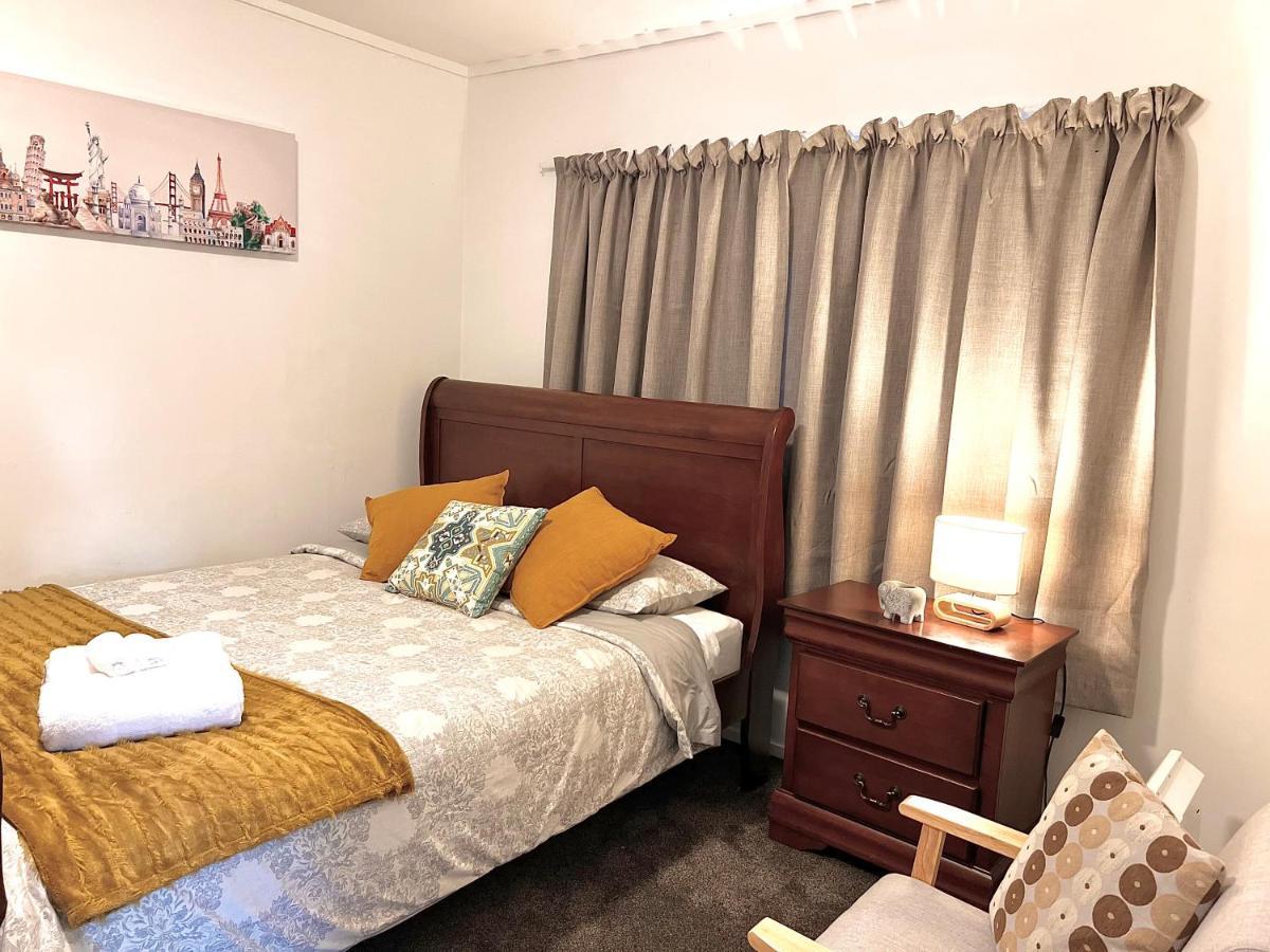 Adorable 2 Bedroom Unit Walk To Town Rotorua Exterior foto